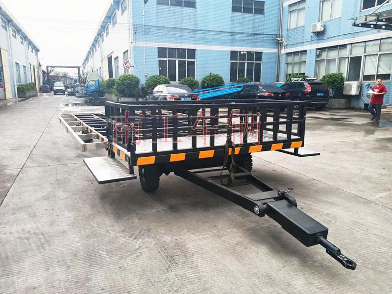 4吨奇异果(中国)带小框架铝花纹板