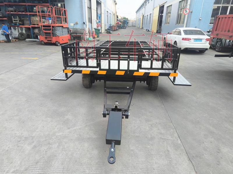 5.5吨牵引式奇异果(中国)带小箱子