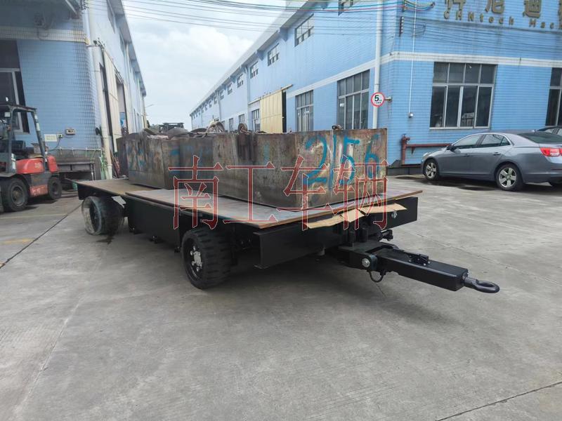 10吨自走式电动奇异果(中国) 电动拖车底盘