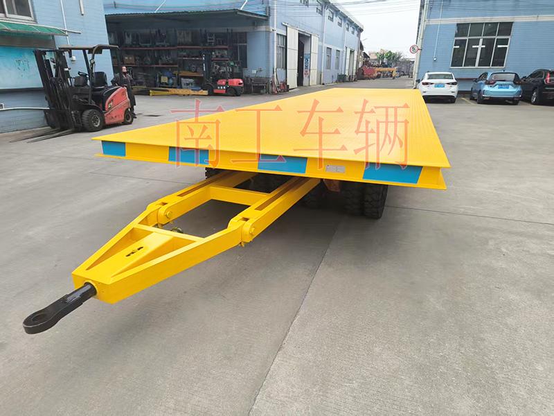 30吨重型12米牵引奇异果(中国) 全挂车橙色