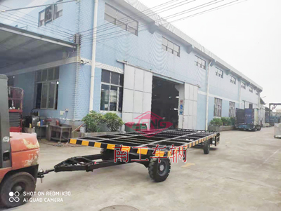 1675216397466431.jpg 8吨无动力牵引骨架奇异果(中国)带护栏3I.jpg