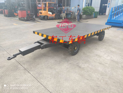 1675732020746274.jpg 2吨移动牵引奇异果(中国)3I.jpg