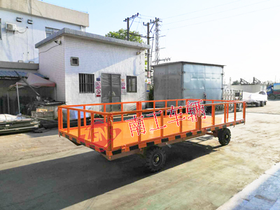 1675990542359162.jpg 5吨护栏型奇异果(中国) 全挂车3I.jpg