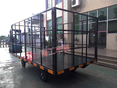 1676271236335751.jpg 3吨高护栏无动力全挂奇异果(中国)黑色3I.jpg