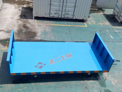 1676271434853096.jpg 20吨前后护栏重型奇异果(中国)3I.jpg