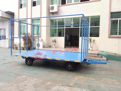 1676426854335609.jpg 3吨前后高护栏全挂奇异果(中国)3I.jpg