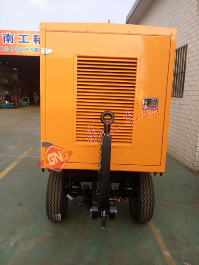 1676532990454199.jpg 箱式平板车 光伏储能电站专用拖车4I.jpg