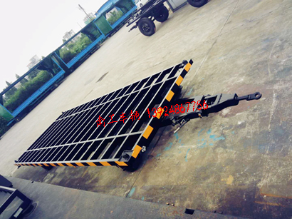 1676857680905545.jpg 7吨集装箱专用拖车底盘2I.jpg