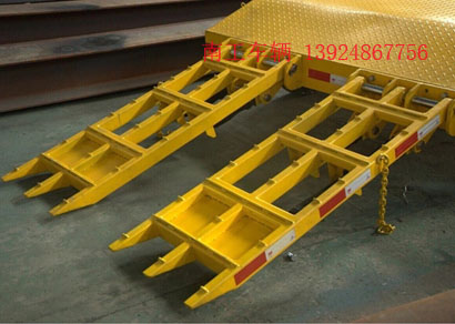 1677220902715102.jpg 3吨带登车桥奇异果(中国)5I.jpg