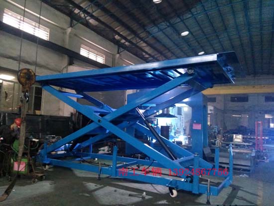 1677294524104045.jpg 4吨移动式升降平台3 I.jpg