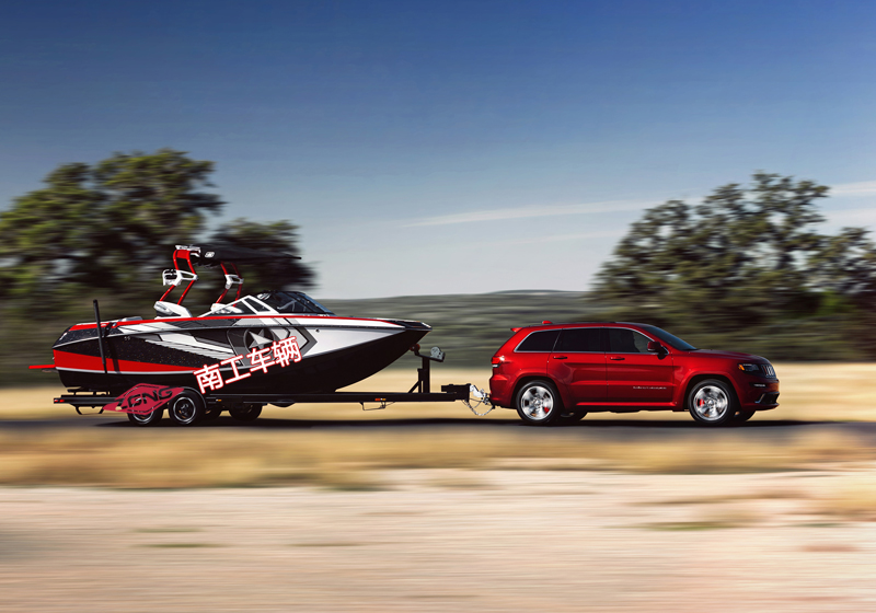 1677896882682921.jpg 游艇拖车2.jpg