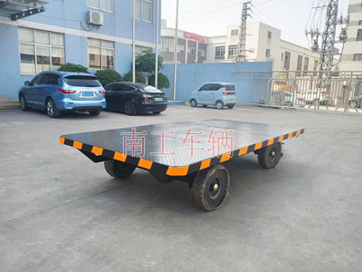 1679965897463708.jpg 5吨带垂直刹车平牵引板拖车2I.jpg