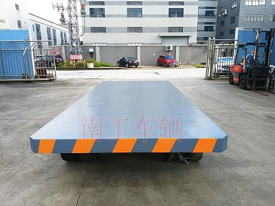 1682501568517940.jpg 25吨重型牵引奇异果(中国)3I.jpg