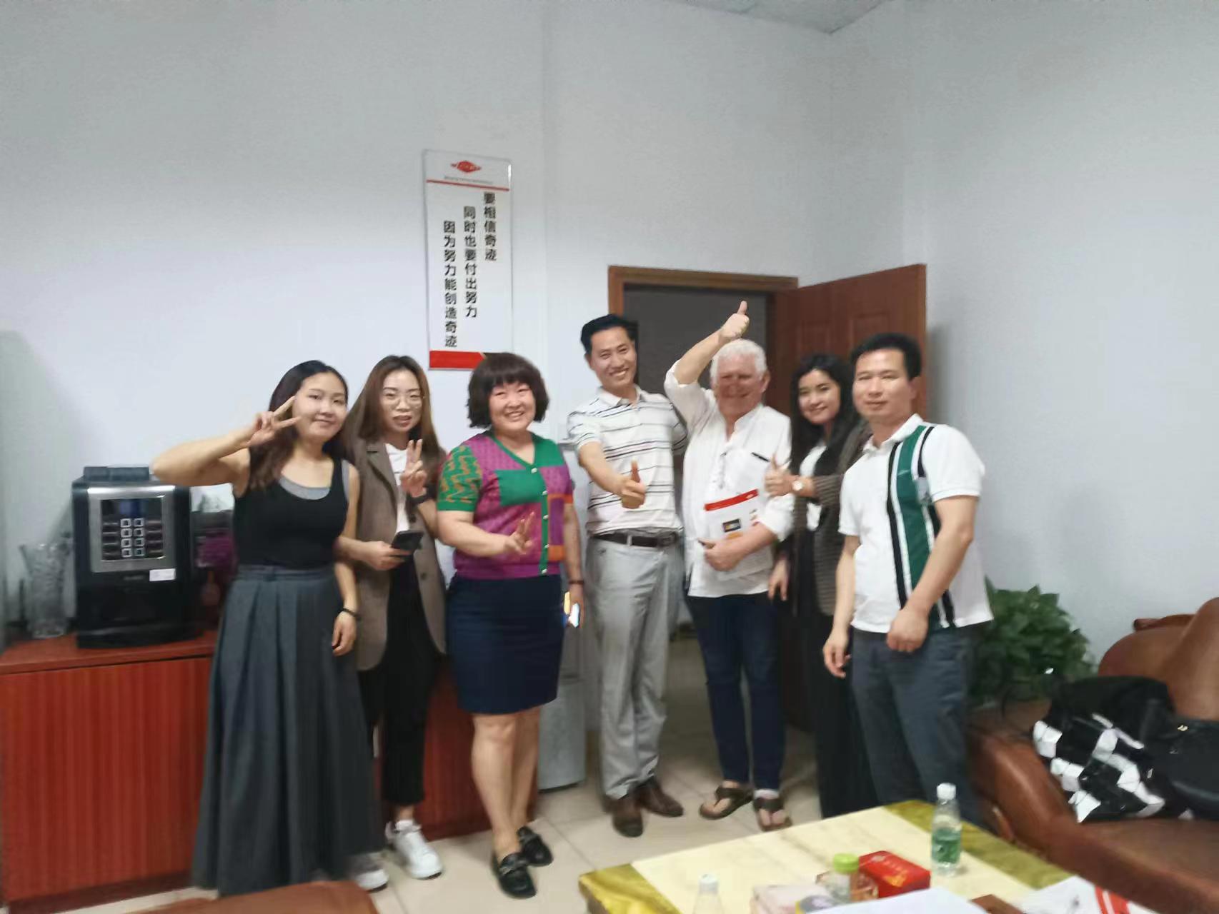 1692061576568335.jpg c2ef058d156cbb1b1c6ef7cdacf7f94.jpg