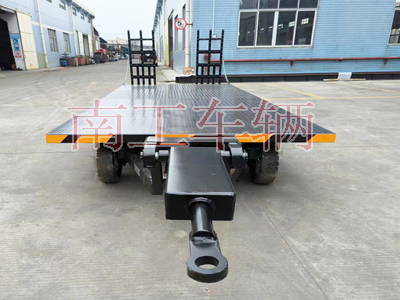 1710144139538439.jpg 6吨带爬梯移动奇异果(中国)2I.jpg