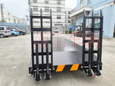 1710144147900695.jpg 6吨带爬梯移动奇异果(中国)3I.jpg