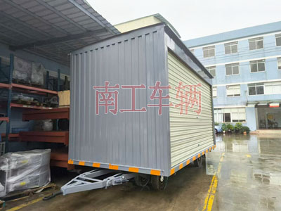 1726298022619163.jpg 10吨箱式奇异果(中国)两侧带卷帘门I.jpg