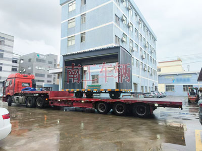 1726298027551972.jpg 10吨箱式奇异果(中国)两侧带卷帘门5I.jpg