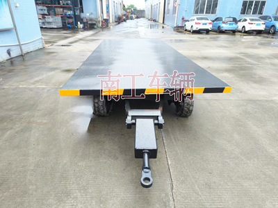 1729233863670872.jpg 6吨牵引奇异果(中国) 工业全挂拖车2I.jpg