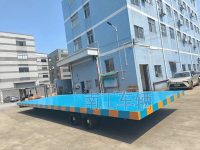 1730096751800870.jpg 40吨4米宽重型奇异果(中国) 蓝色2I.jpg