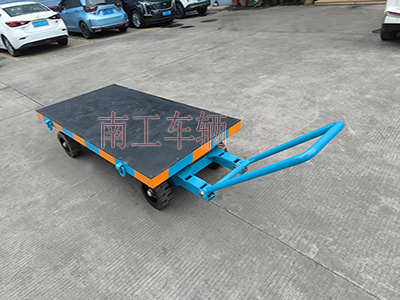 1744251748565733.jpg 3吨小型奇异果(中国) 还橡胶垫工具车I.jpg
