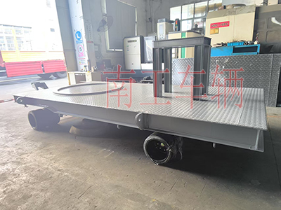 1759023214534836.jpg 5吨牵引奇异果(中国) 带上装架3I.jpg